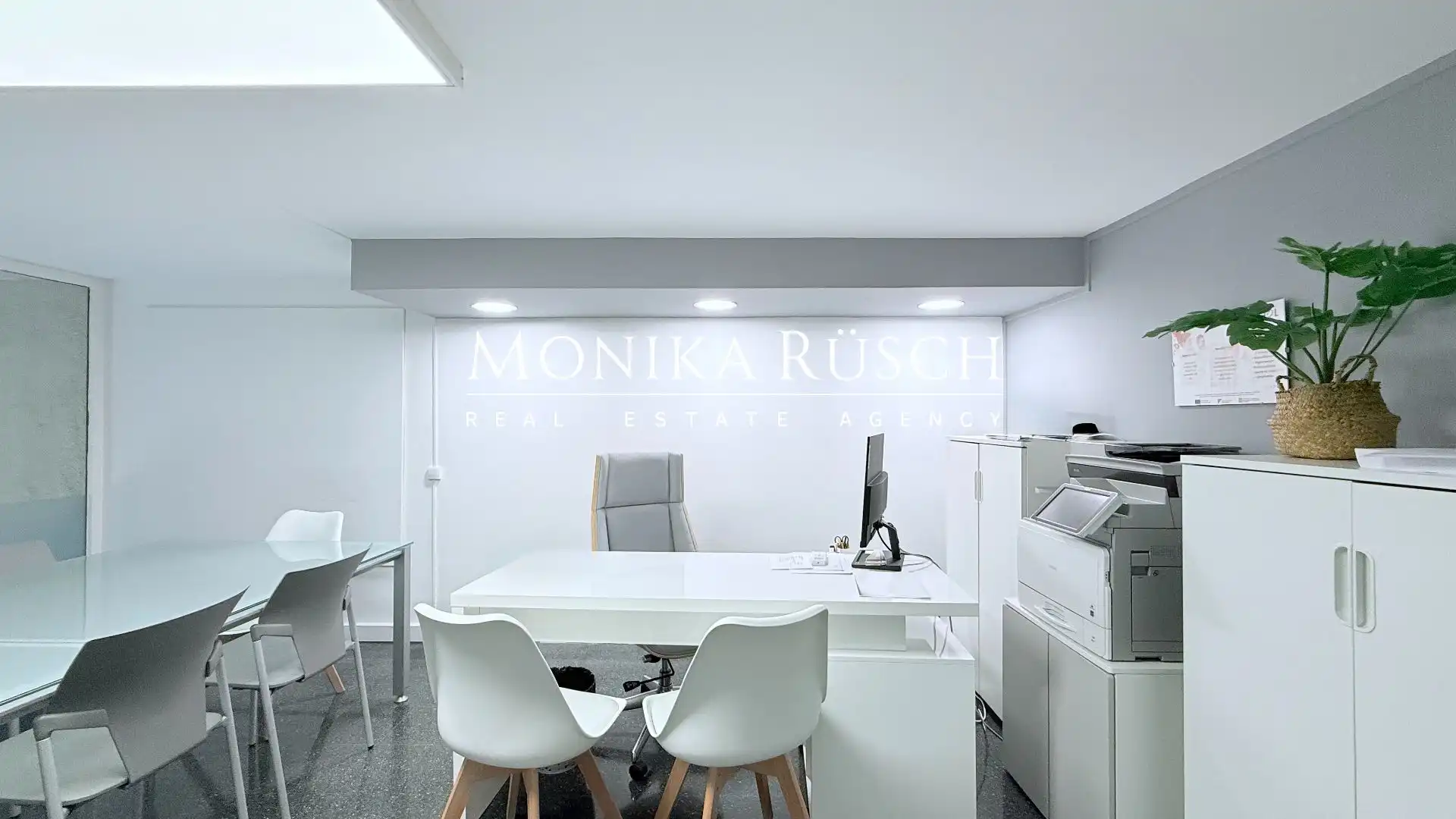 Office for sale in Cornellà de Llobregat  with Air Conditioner and Heating