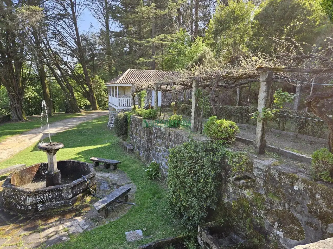 Jardín de Finca rústica en venta en A Cañiza   con Calefacción, Jardín privado y Terraza