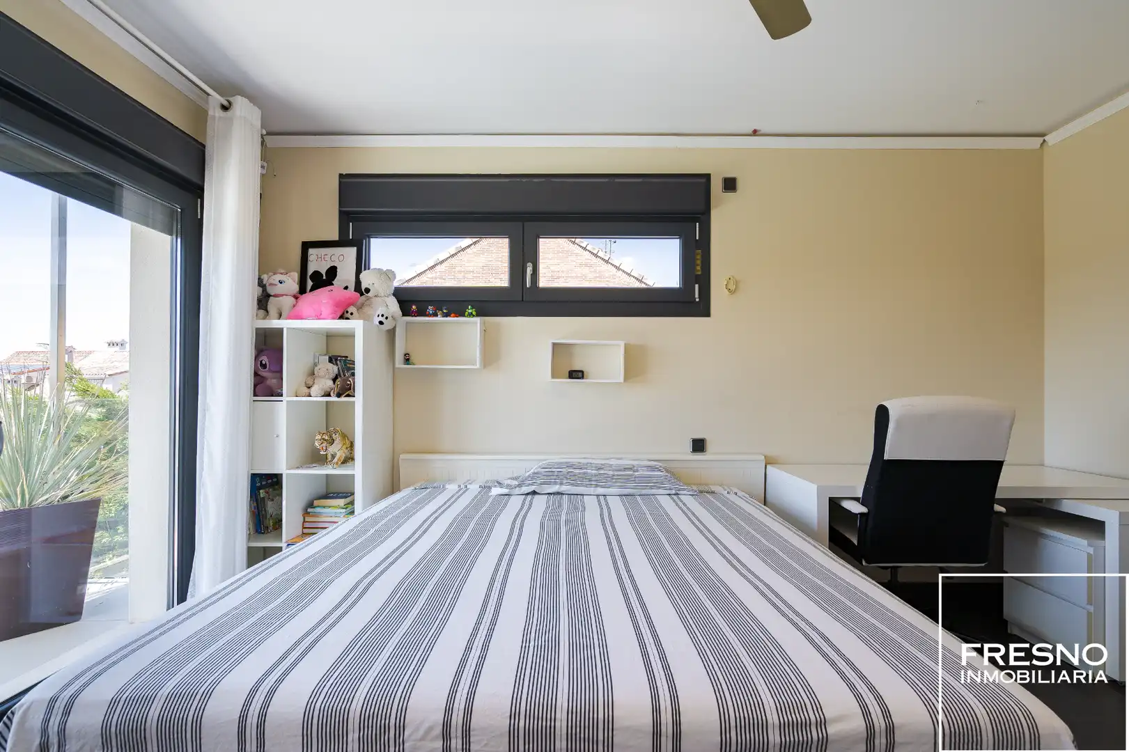 Habitación de Casa o chalet en venta en Cobeña con Aire acondicionado, Calefacción y Jardín privado