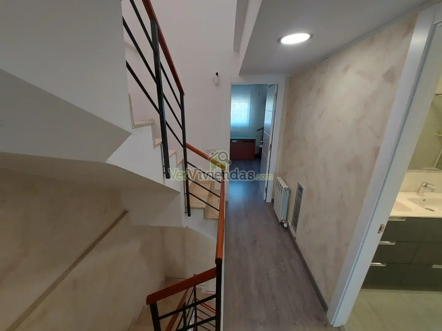 Casa adosada en venta en Martorell con Aire acondicionado, Calefacción y Jardín privado