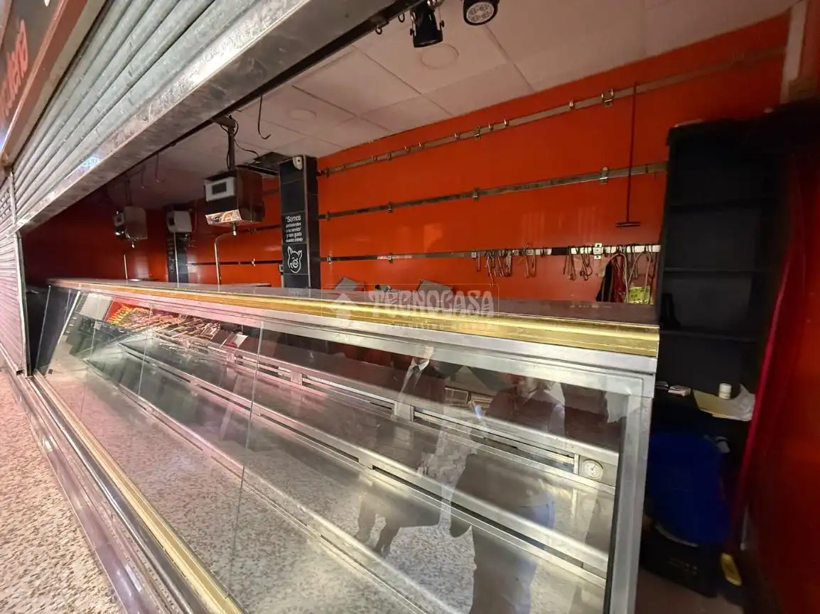 Local comercial en venda a Av. de San Luis, imagen 5