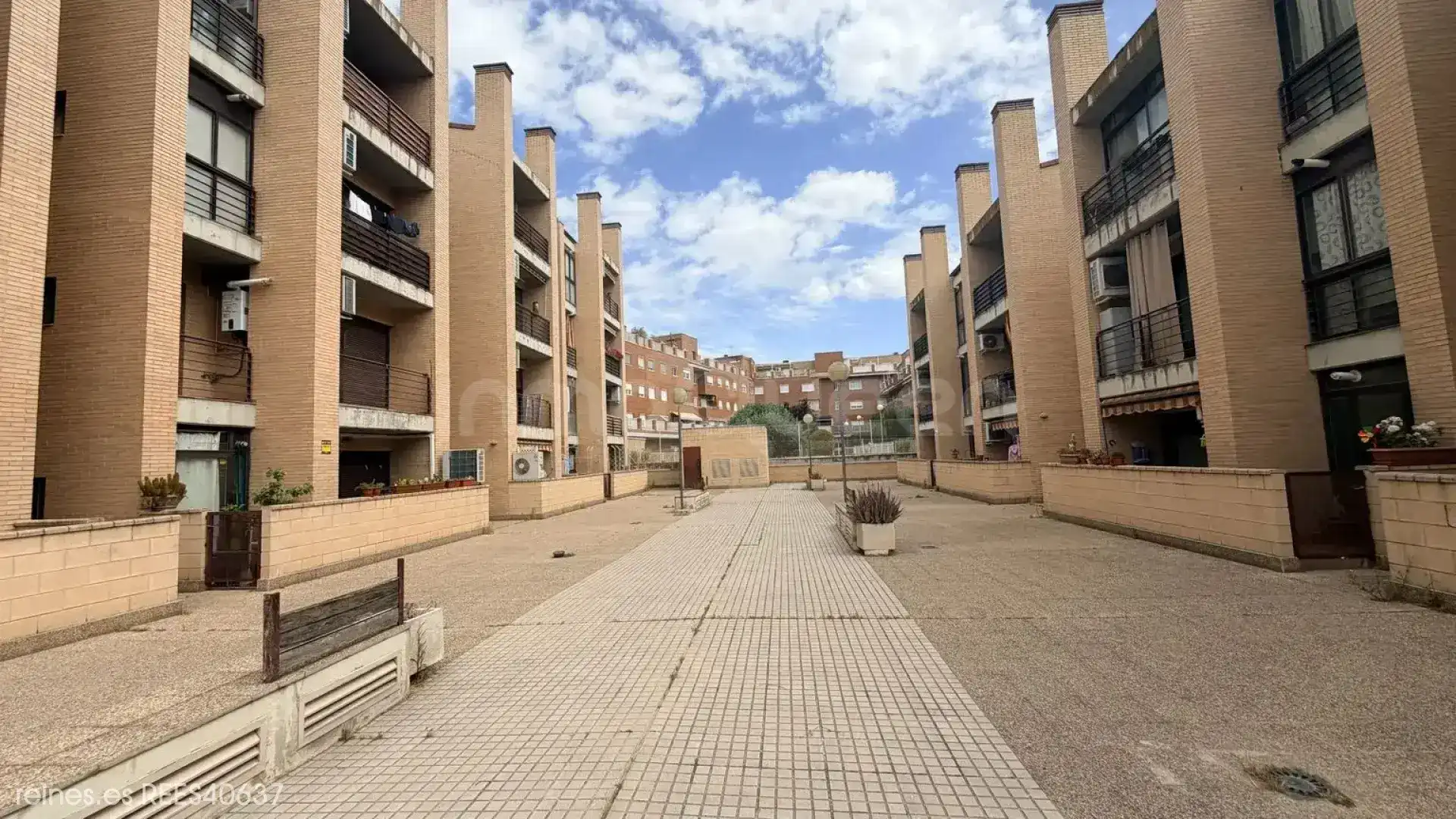 Exterior view of Flat for sale in La Puebla de Alfindén  with Heating and Terrace