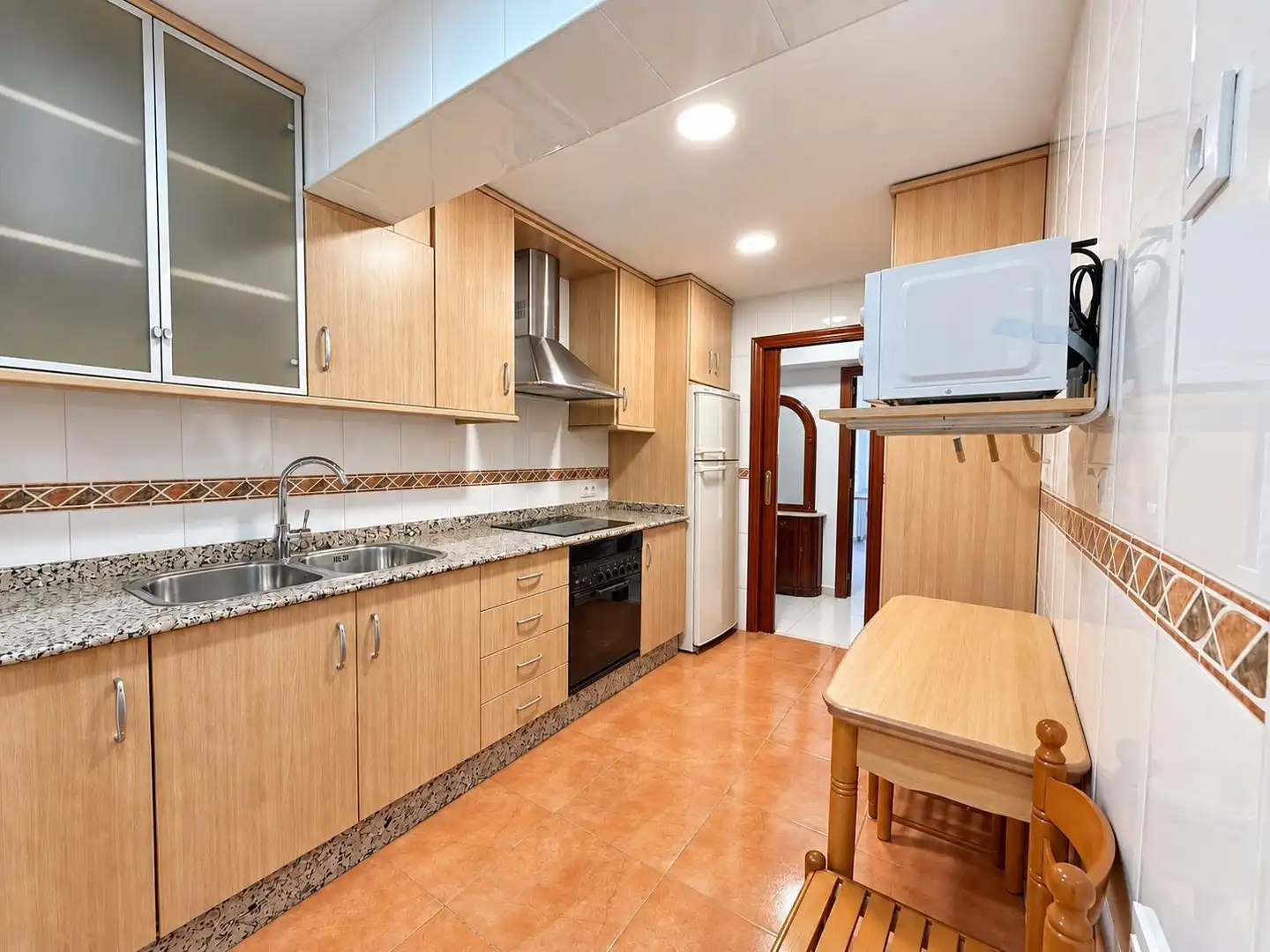 Kitchen of Flat for rent in Burjassot  with Furnished