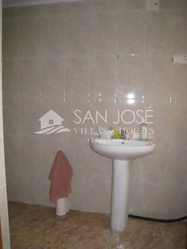 Baño de Nave industrial en venta en Aspe