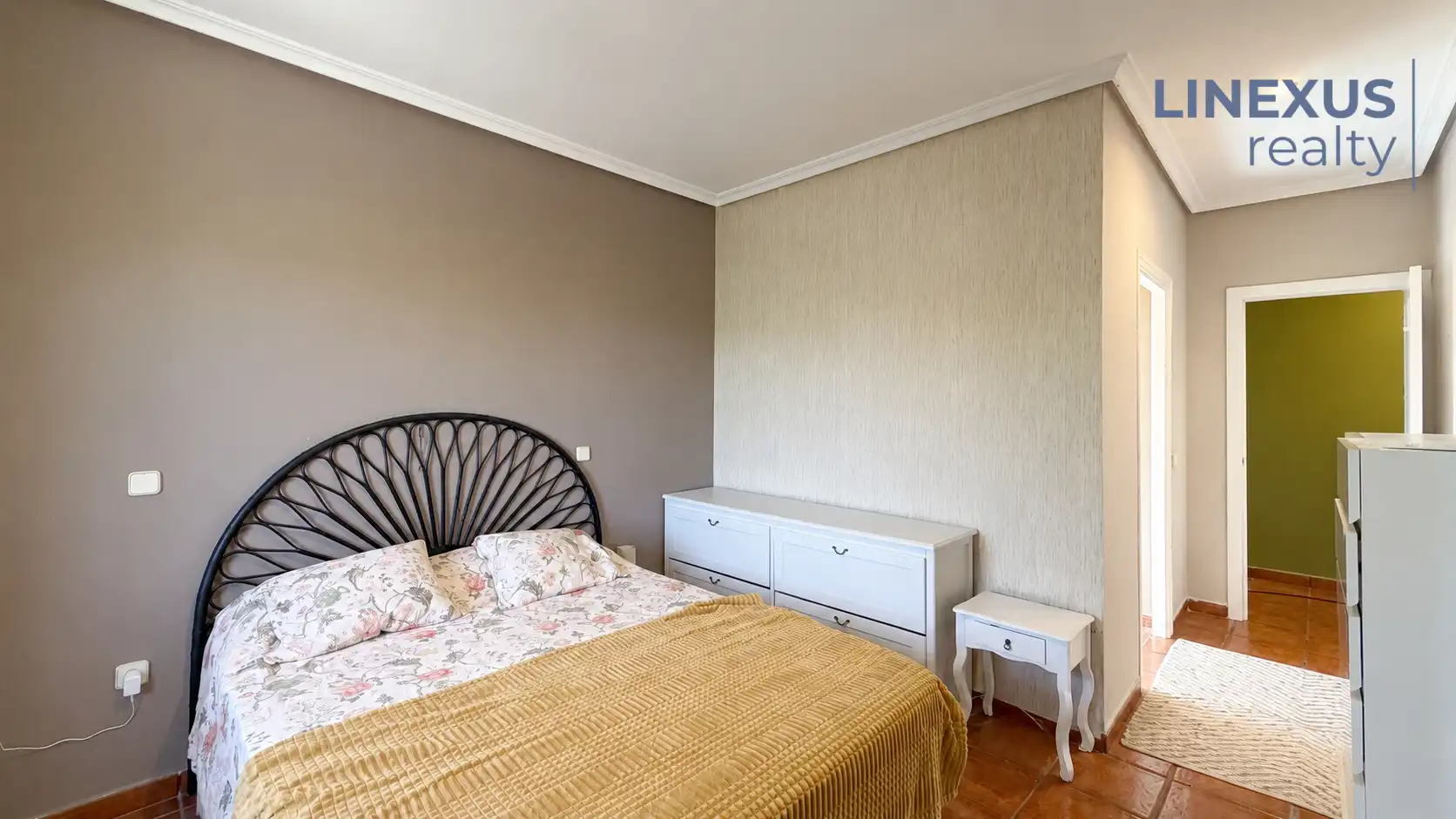 Dormitori de Casa o xalet en venda en Batres amb Calefacció, Jardí privat i Terrassa