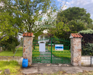 Vista exterior de Finca rústica en venda en Belvís de Monroy amb Jardí privat, Terrassa i Balcó