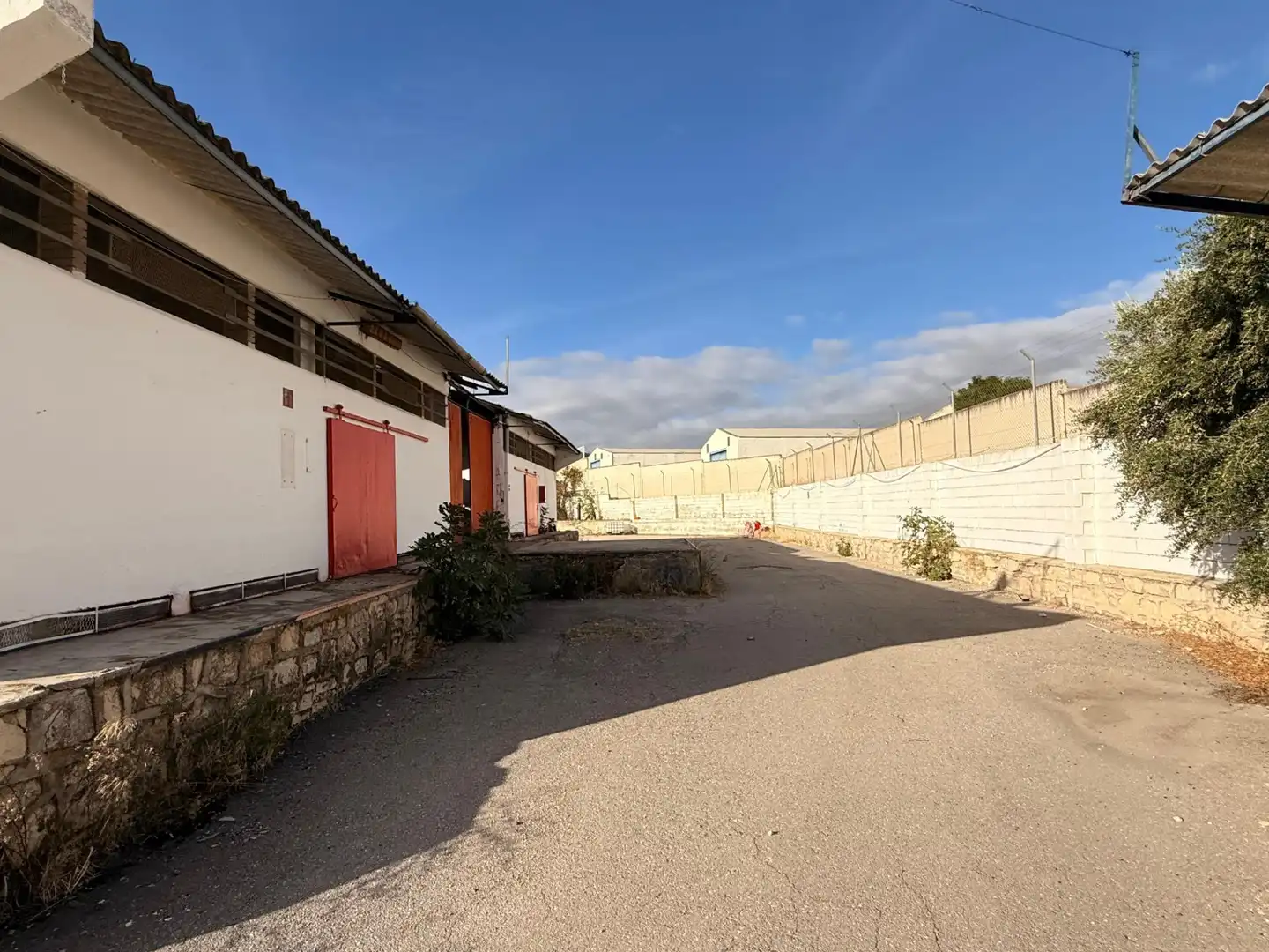 Vista exterior de Terreno industrial en venta en Jaén
