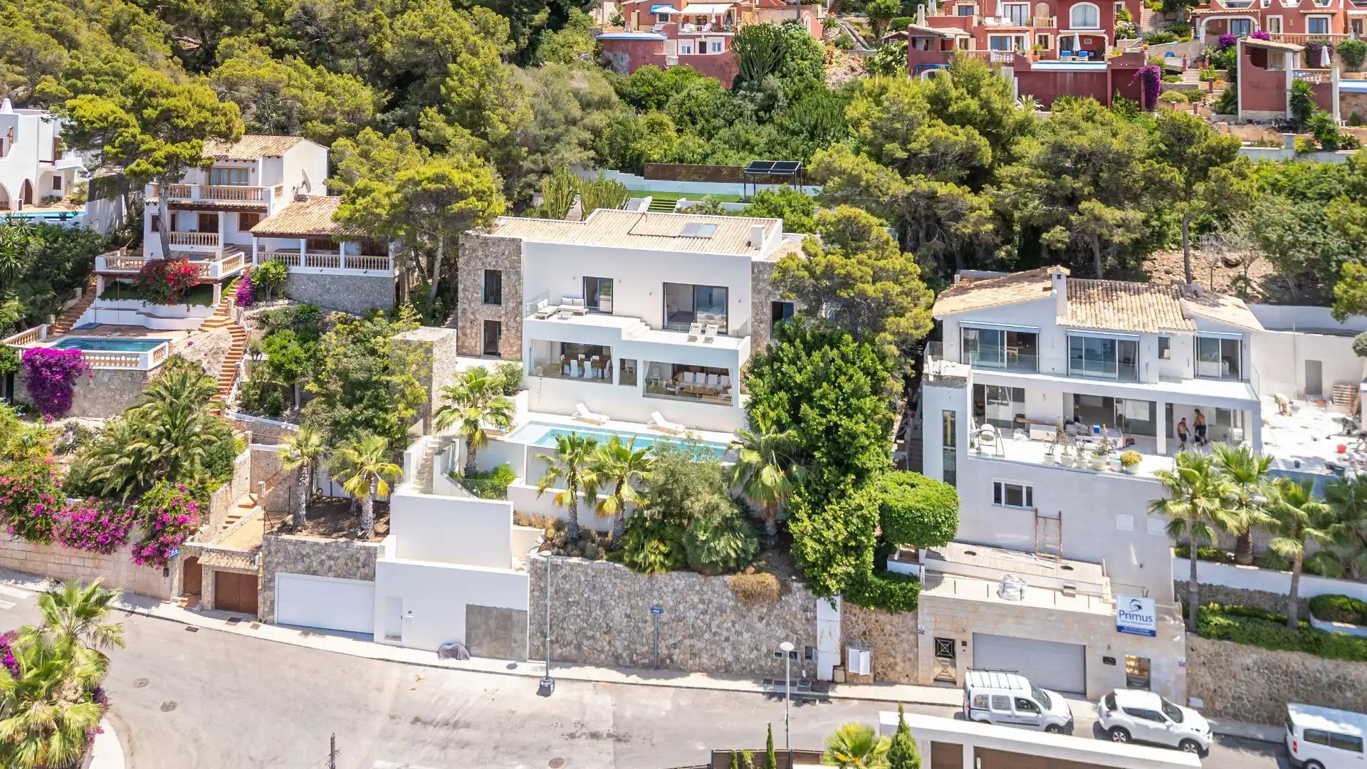 Vista exterior de Casa o xalet en venda en Andratx amb Aire condicionat, Calefacció i Jardí privat