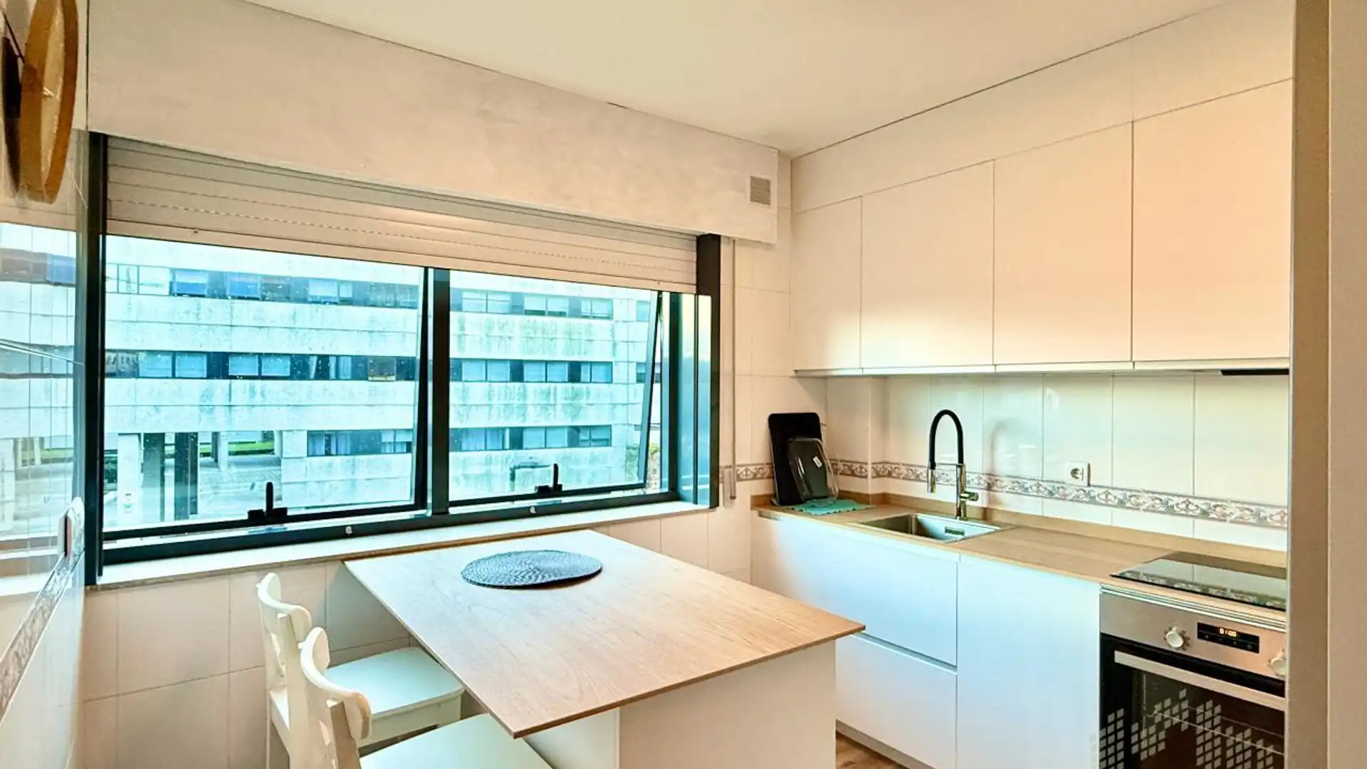 Piso de alquiler en Plaza Francisco Fernández Del Riego, San Lázaro - Meixonfrío