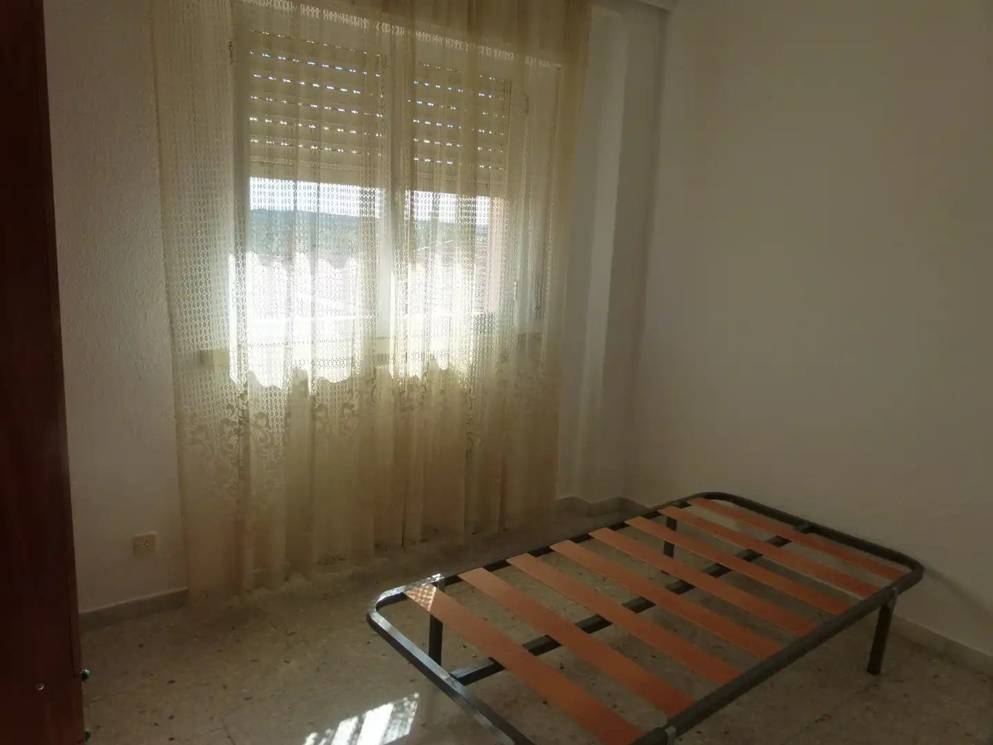 Schlafzimmer von Wohnung zur Miete in Terradillos mit Heizung, Ofen und Waschmaschine