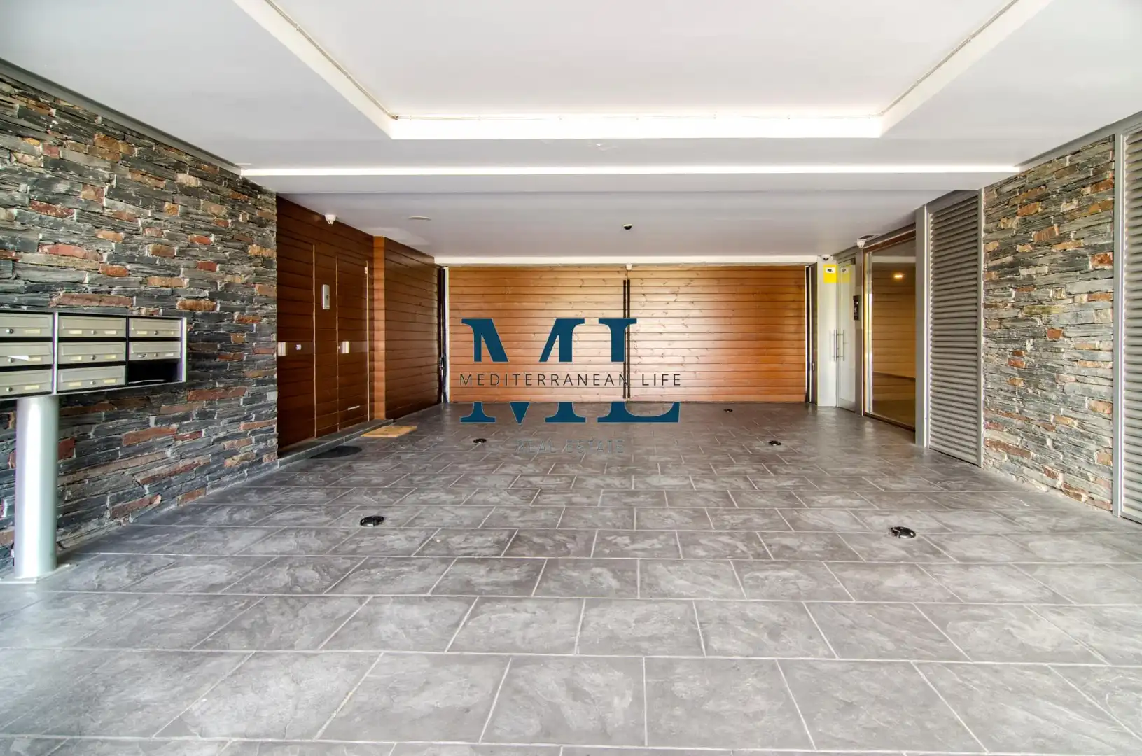 Dúplex en venta en Sant Pere de Ribes con Calefacción, Jardín privado y Piscina