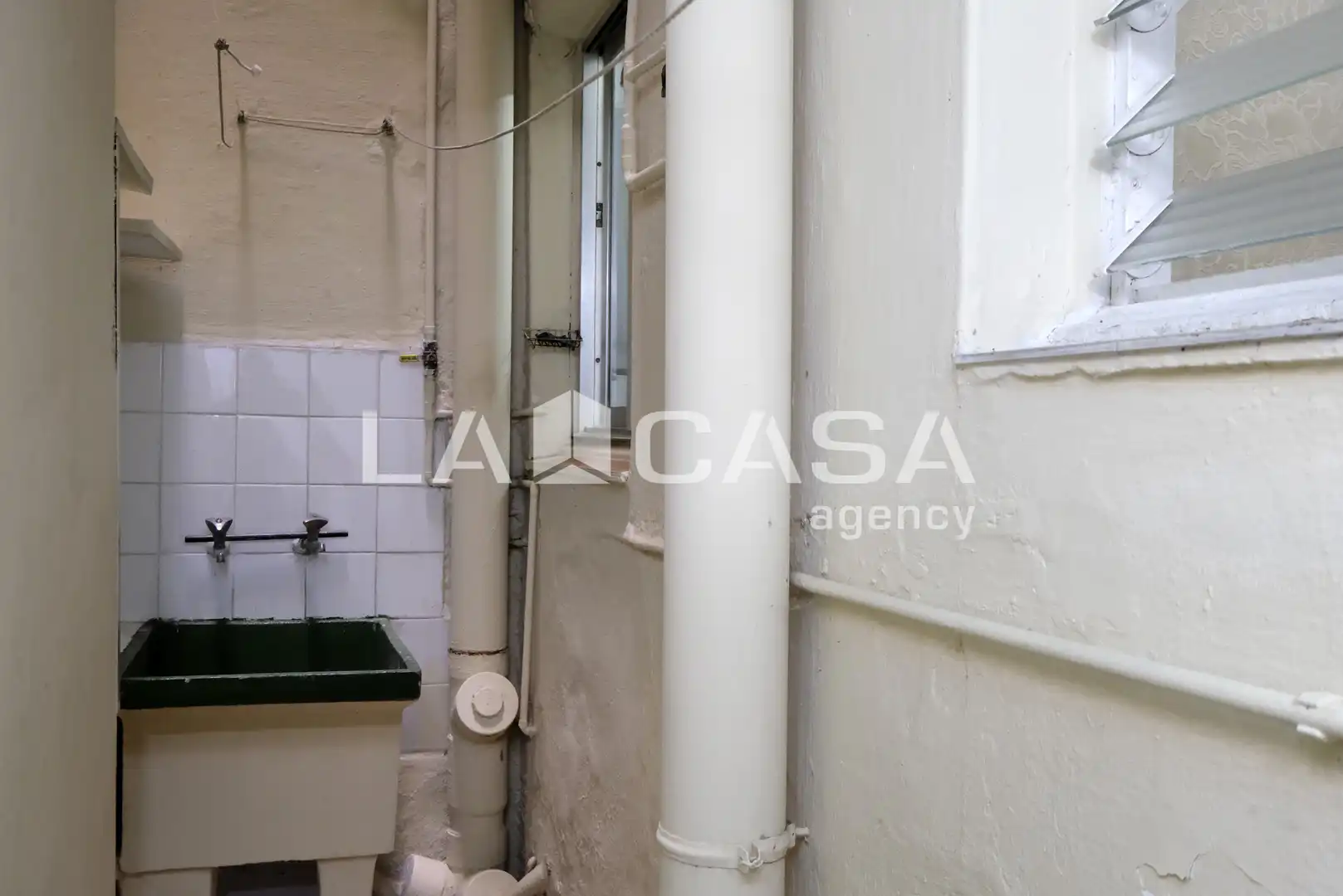 Bajo en venta en Carrer de Cartellà, imagen 13
