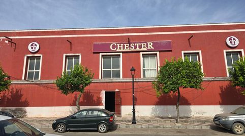 Edificio para vivienda sin terminar en Pilas, imagen 2