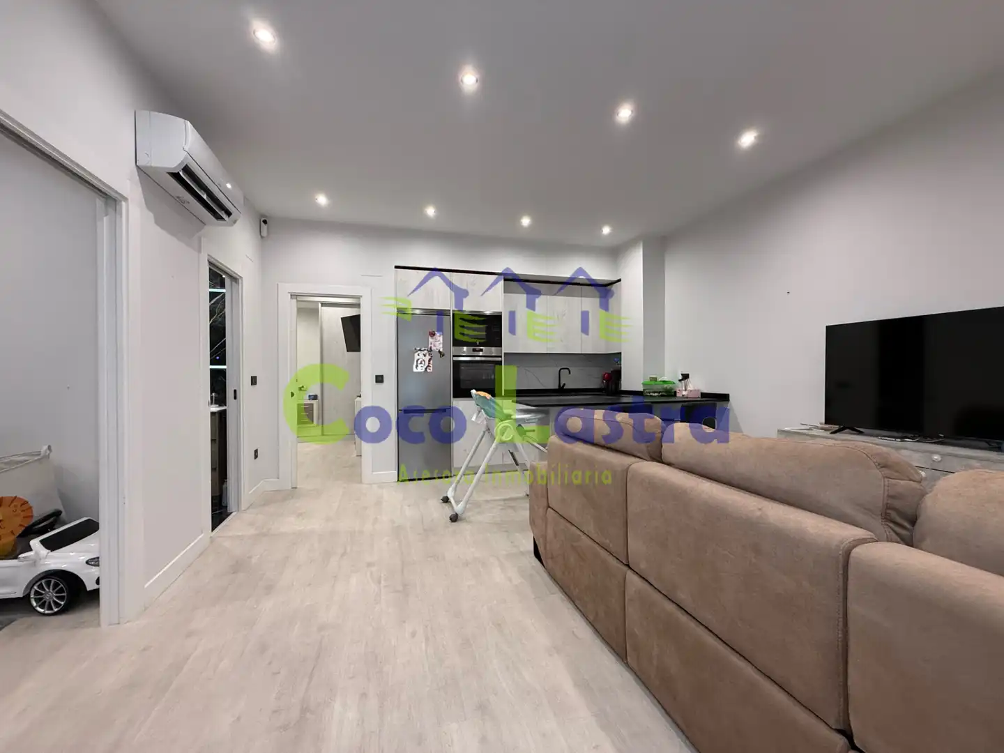 Apartamento en venta en Calle Nueva Zelanda, Rollo - Puente Ladrillo