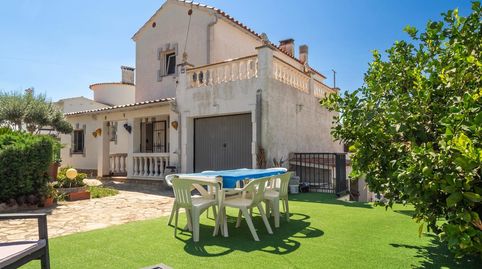 Foto 2 de Casa o chalet en venta en Calle Pinedes, Port - La Cota - Puig Sec, L'Escala