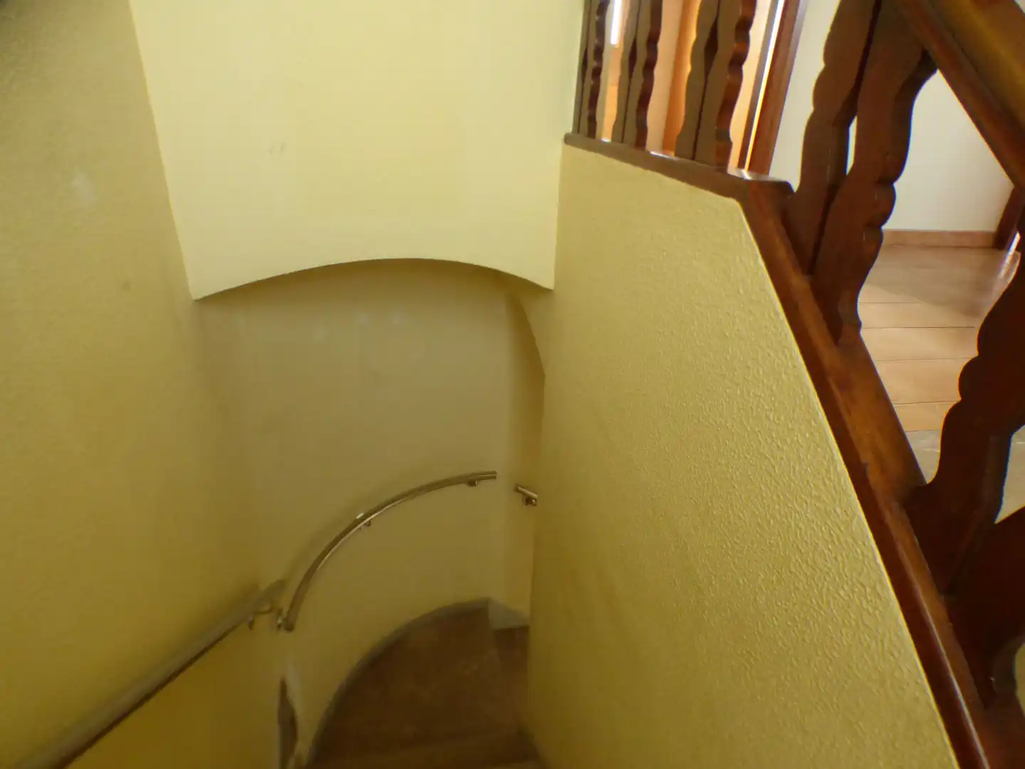 Casa adosada de alquiler en Girona con Calefacción, Jardín privado y Terraza