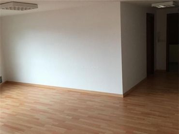 Ufficio in affitto a Rúa Primeira Avenida 12