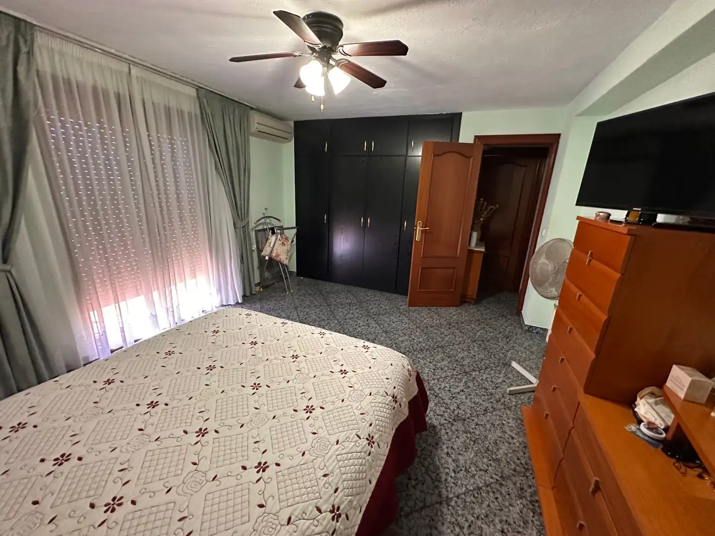 Habitación de Casa o chalet en venta en Els Pallaresos con Aire acondicionado, Calefacción y Jardín privado