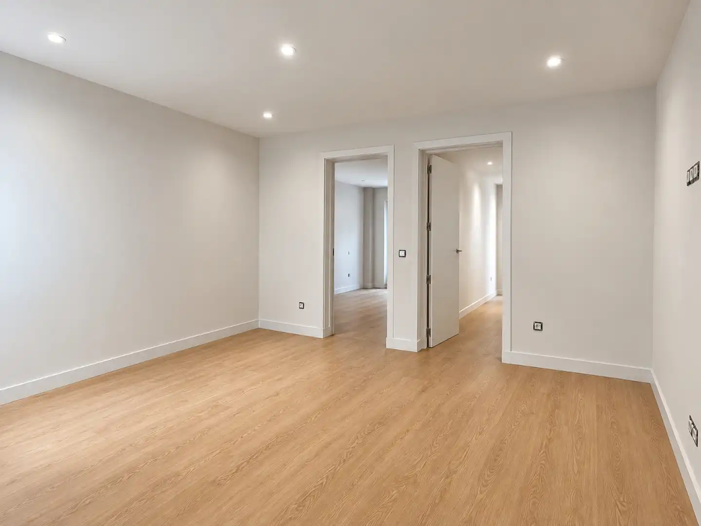 Wohnung zum Verkauf in Móstoles mit Klimaanlage und Heizung