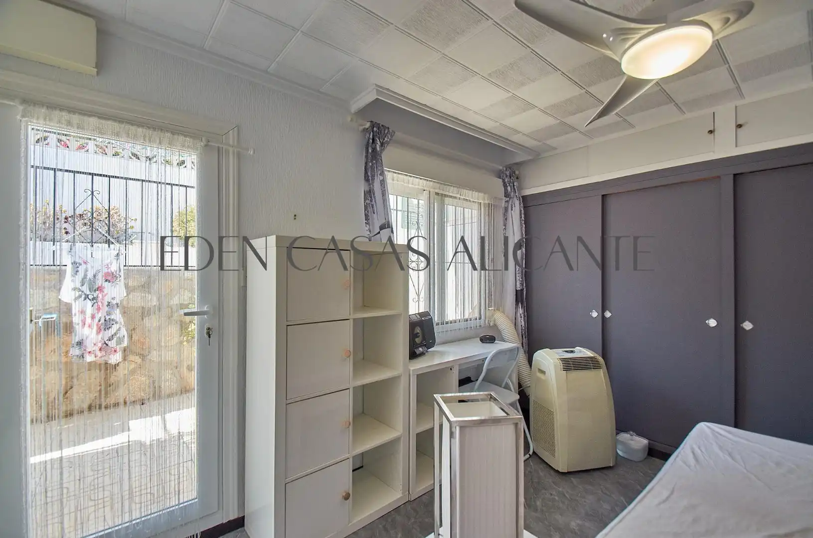 Casa o chalet en venta en El Campello con Calefacción, Jardín privado y Terraza