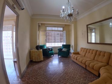Appartement avec balcon à vendre à Plaça Cardona Vives