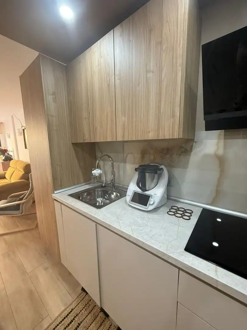 Cuina de Apartament en venda en Adeje amb Moblat i Piscina comunitària