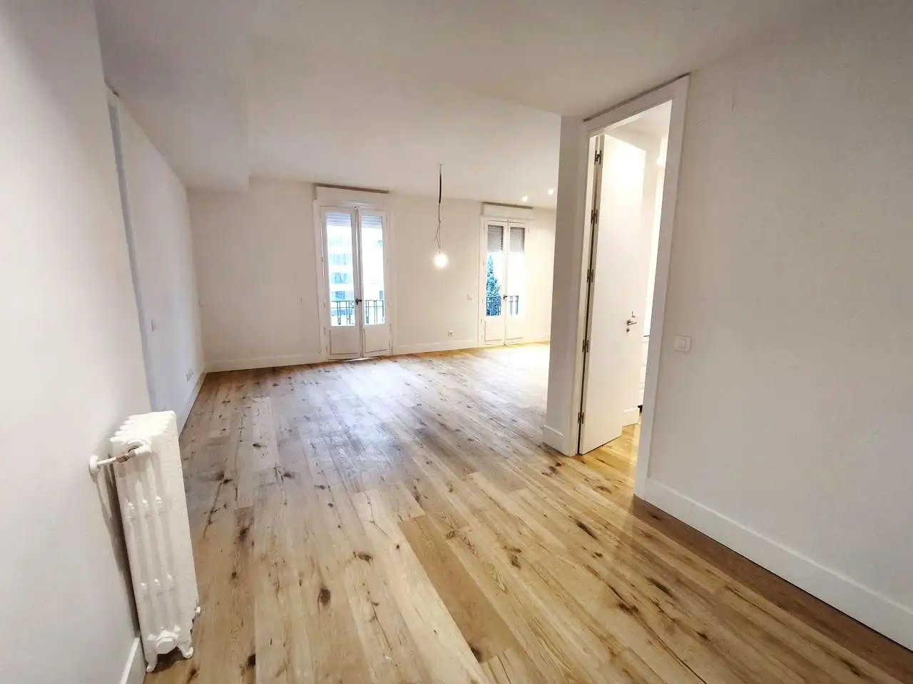 Schlafzimmer von Wohnung zur Miete in Barrio de Salamanca