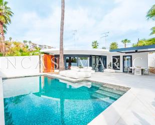 Exterior view of Single-family semi-detached for sale in Sitges  with Air Conditioner, Heating and Terrace
