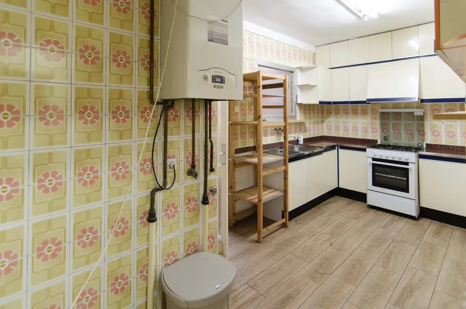 Cocina de Piso en venta en Manresa con Calefacción, Trastero y Horno