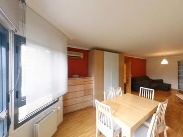 Wohnung mit Balkon zur Miete in Calle de Rafael Bergamín