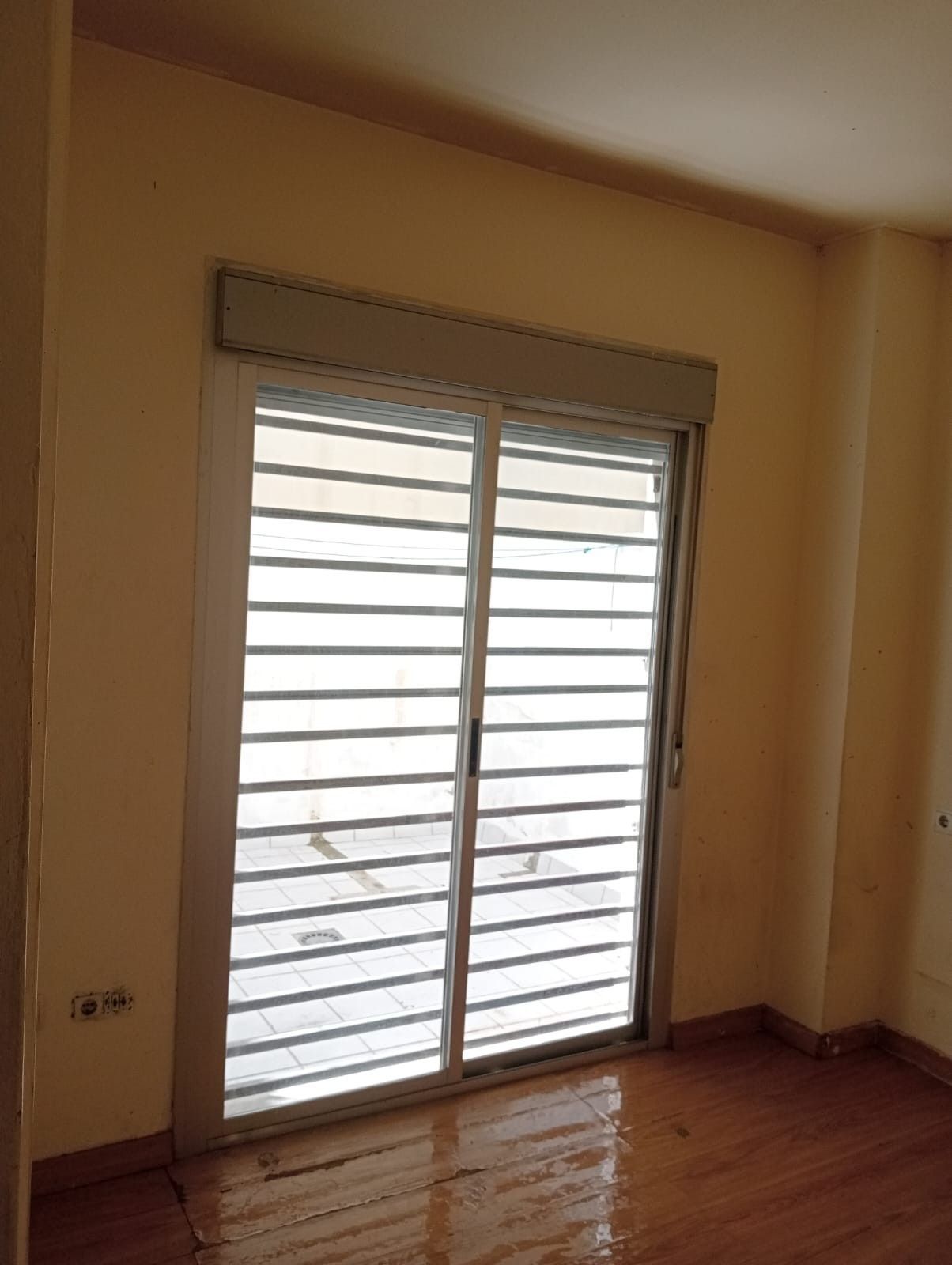 Balcony of Flat for sale in Camas