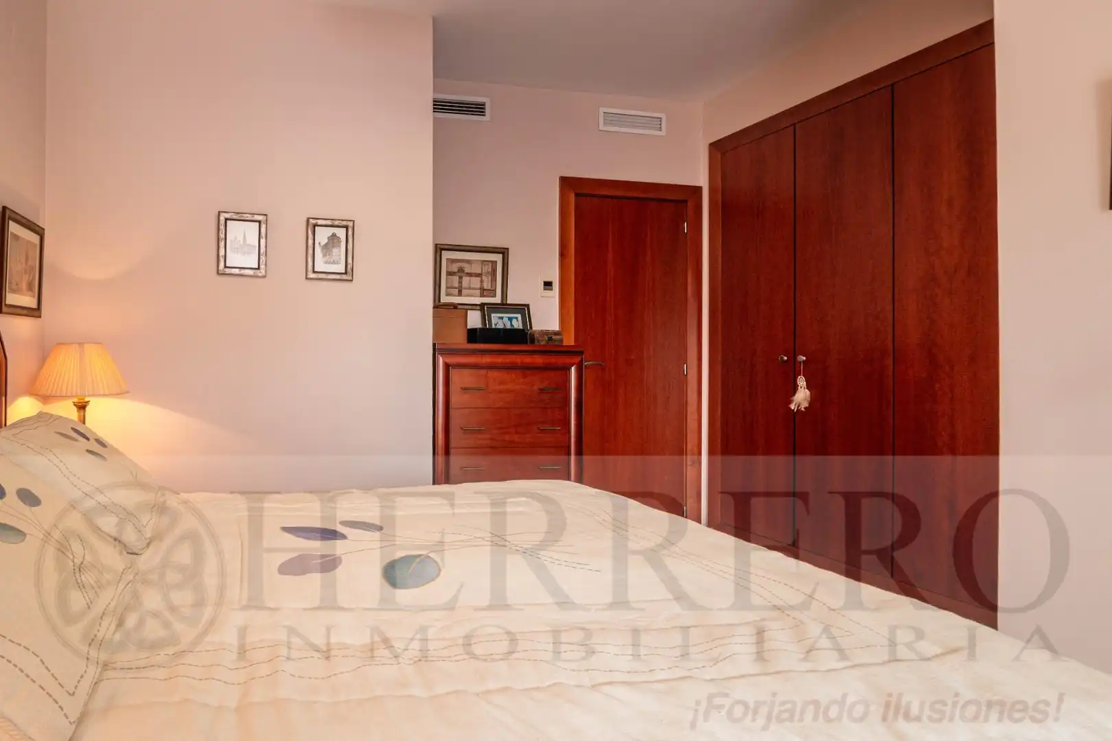 Habitación de Casa o chalet en venta en Gandia con Aire acondicionado, Calefacción y Jardín privado