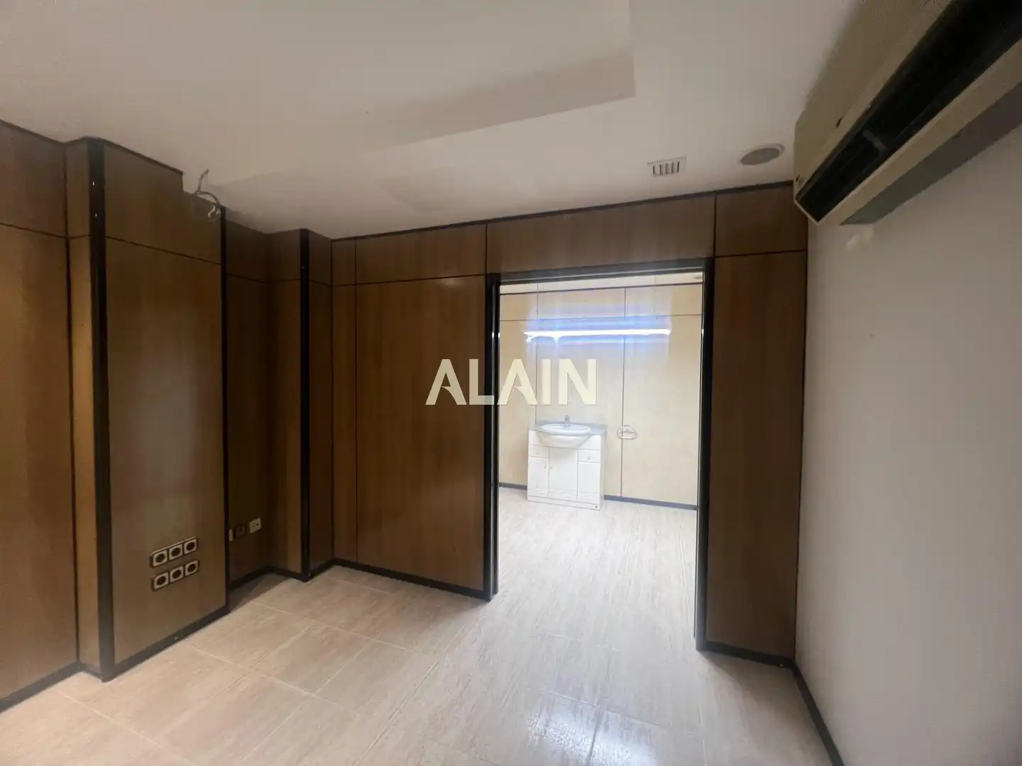 Ufficio con ascensore in vendita a L'Eixample, imagen 5