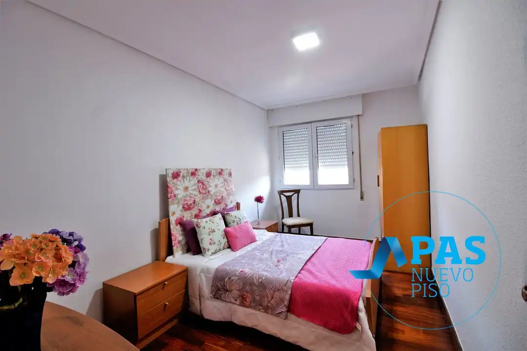Habitación de Piso en venta en Camargo con Terraza, Trastero y Amueblado