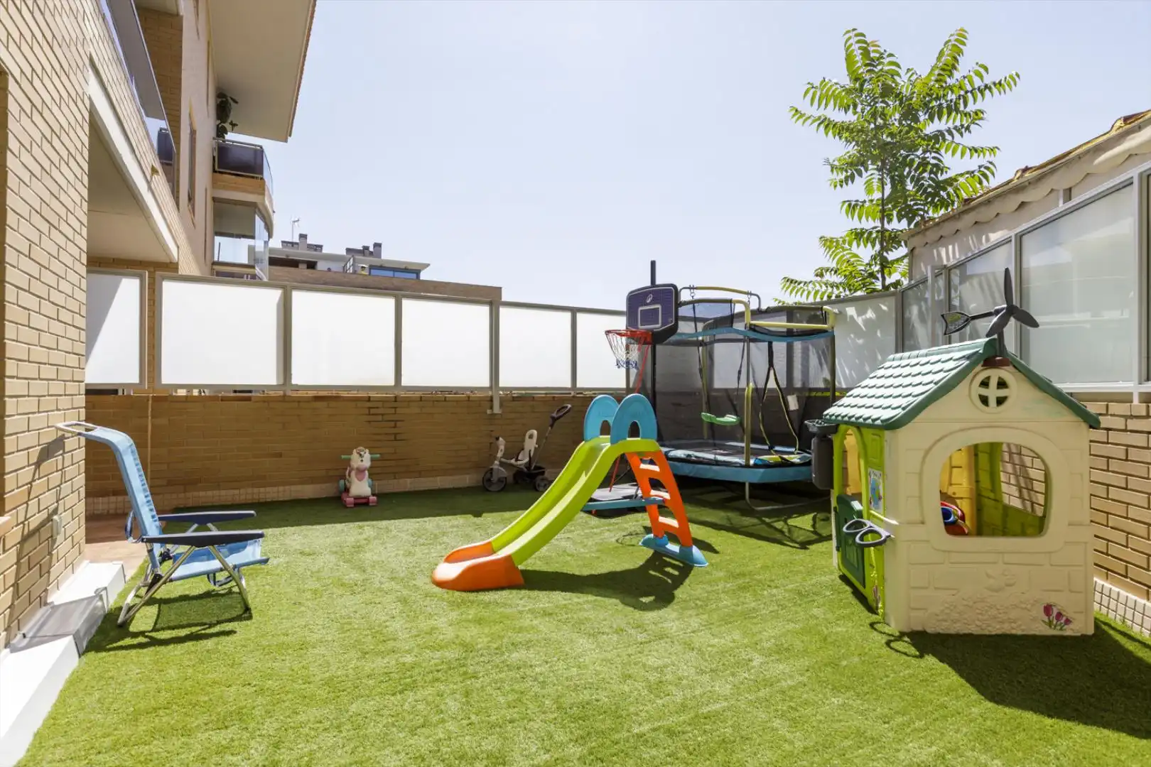 Terrace of Flat for sale in Zaragoza  with Terrace, Storage room and Swimming Pool