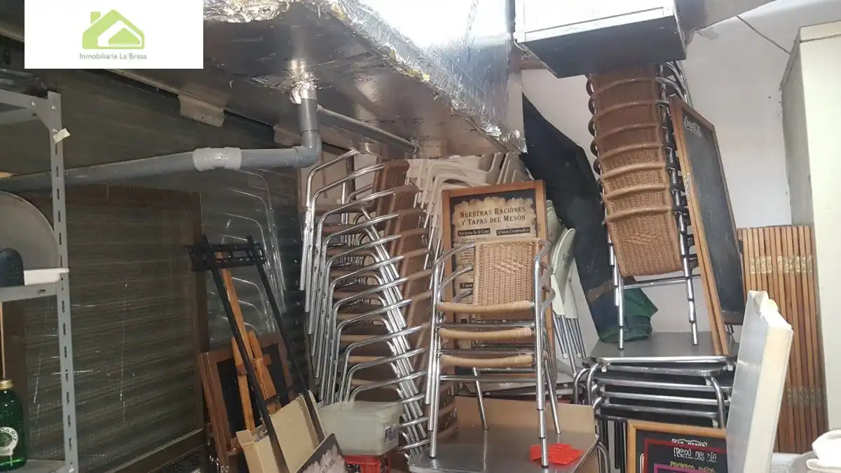 Local comercial en venda a Casco Antiguo, imagen 6