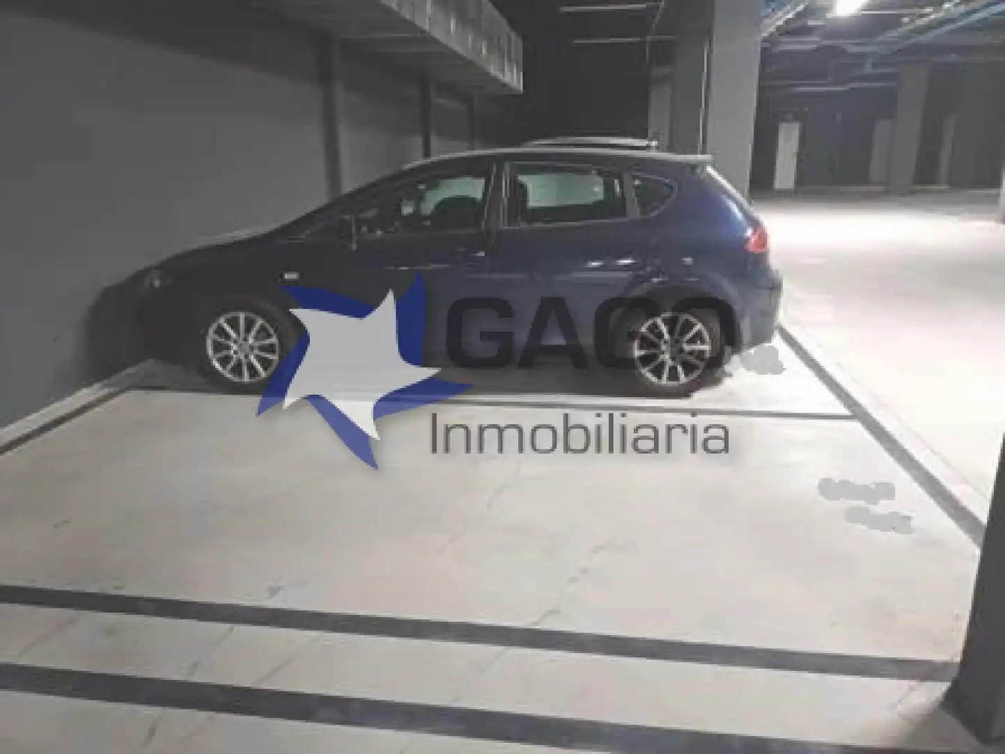 Parking of Flat for rent in Córdoba  with Air Conditioner, Heating and Terrace