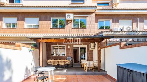 Foto 2 de Casa adosada en venda a Mas Camarena, Bétera