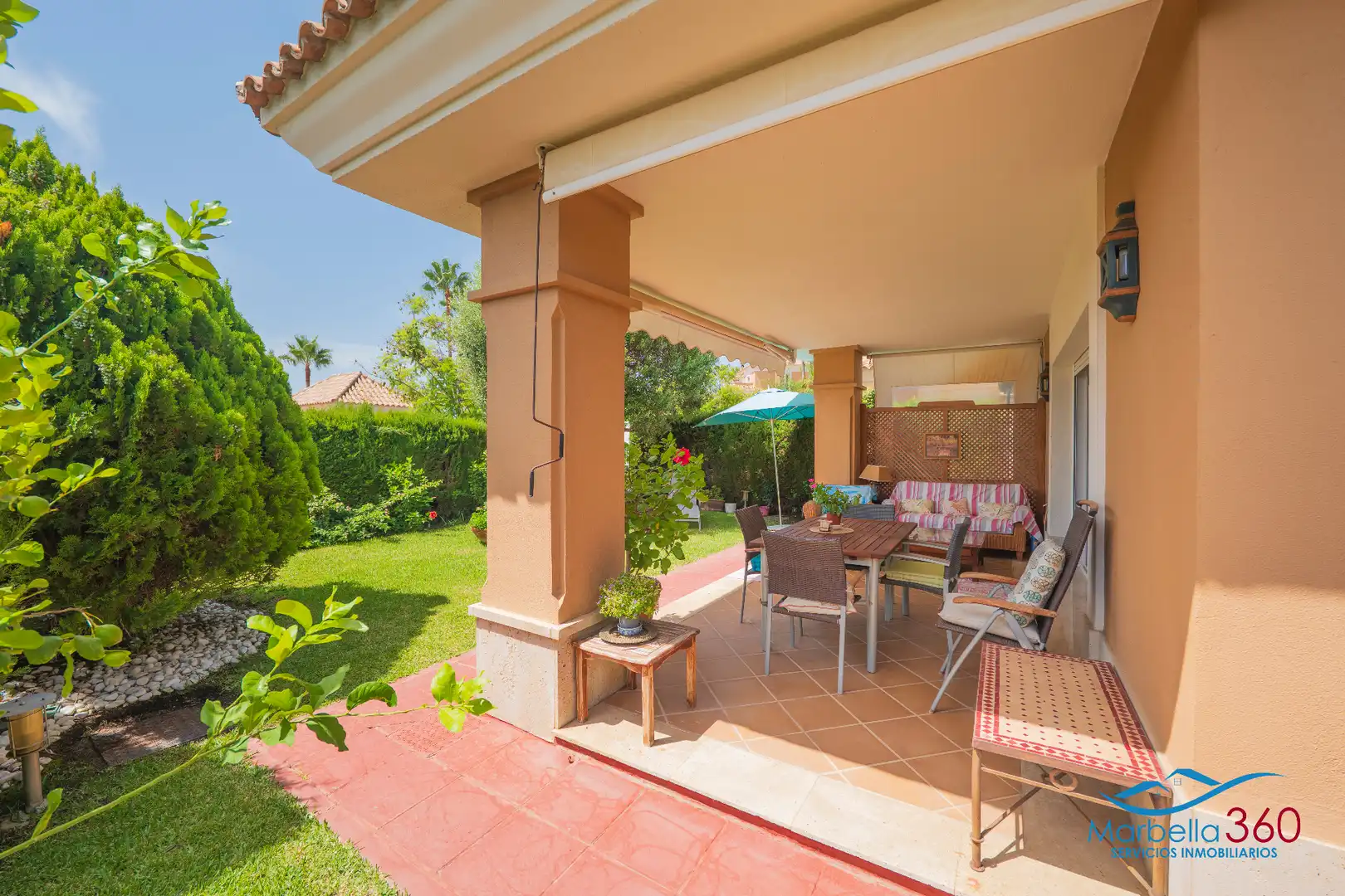 Jardín de Casa adosada en venta en Marbella con Aire acondicionado, Calefacción y Jardín privado