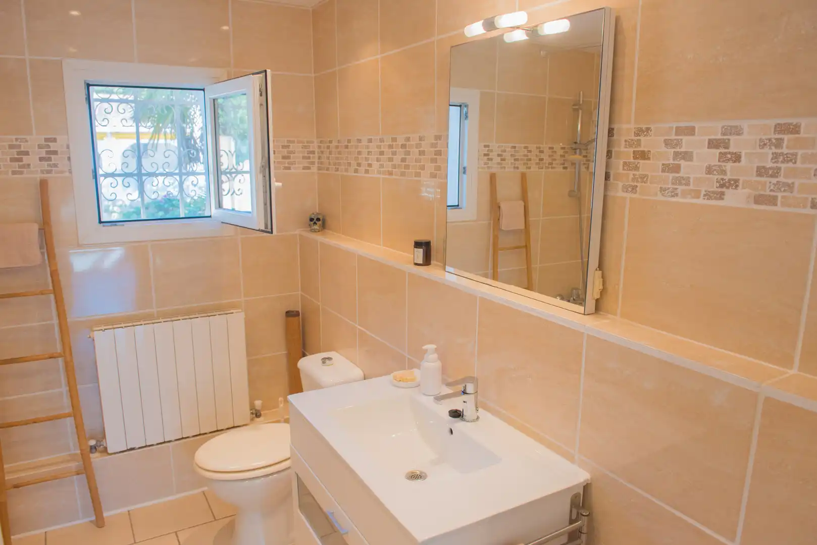 Baño de Casa o chalet en venta en Jávea / Xàbia con Aire acondicionado, Calefacción y Terraza