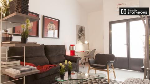 Photo 5 of Flat to rent in Pueblo Nuevo, Madrid