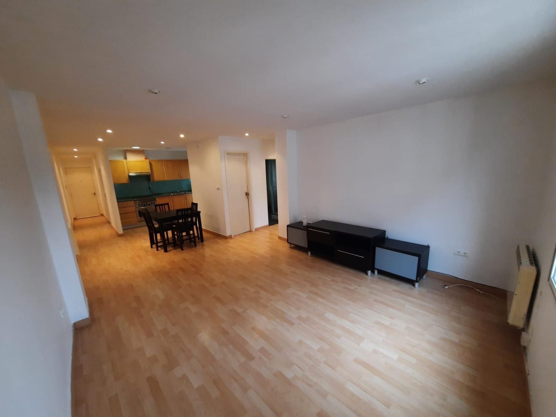 Flat to rent in Almansa  with Heating