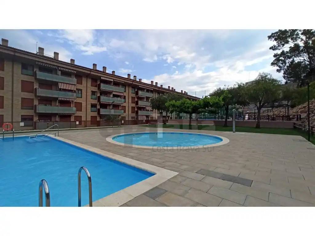 Piscina de Apartamento en venta en Lloret de Mar con Calefacción y Piscina