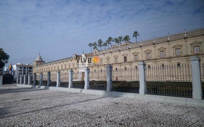 Vista exterior de Pis en venda en  Sevilla Capital