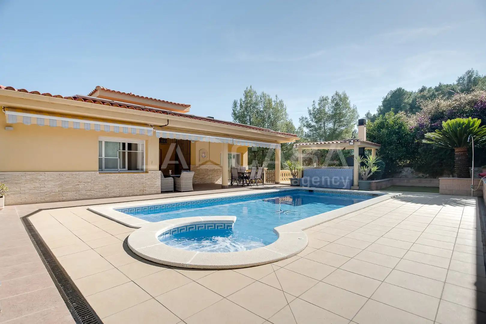 Casa con terraza en venta en Corbera de Llobregat, imagen 95