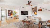 Living room of Apartment for sale in Benahavís  with Heating, Private garden and Terrace