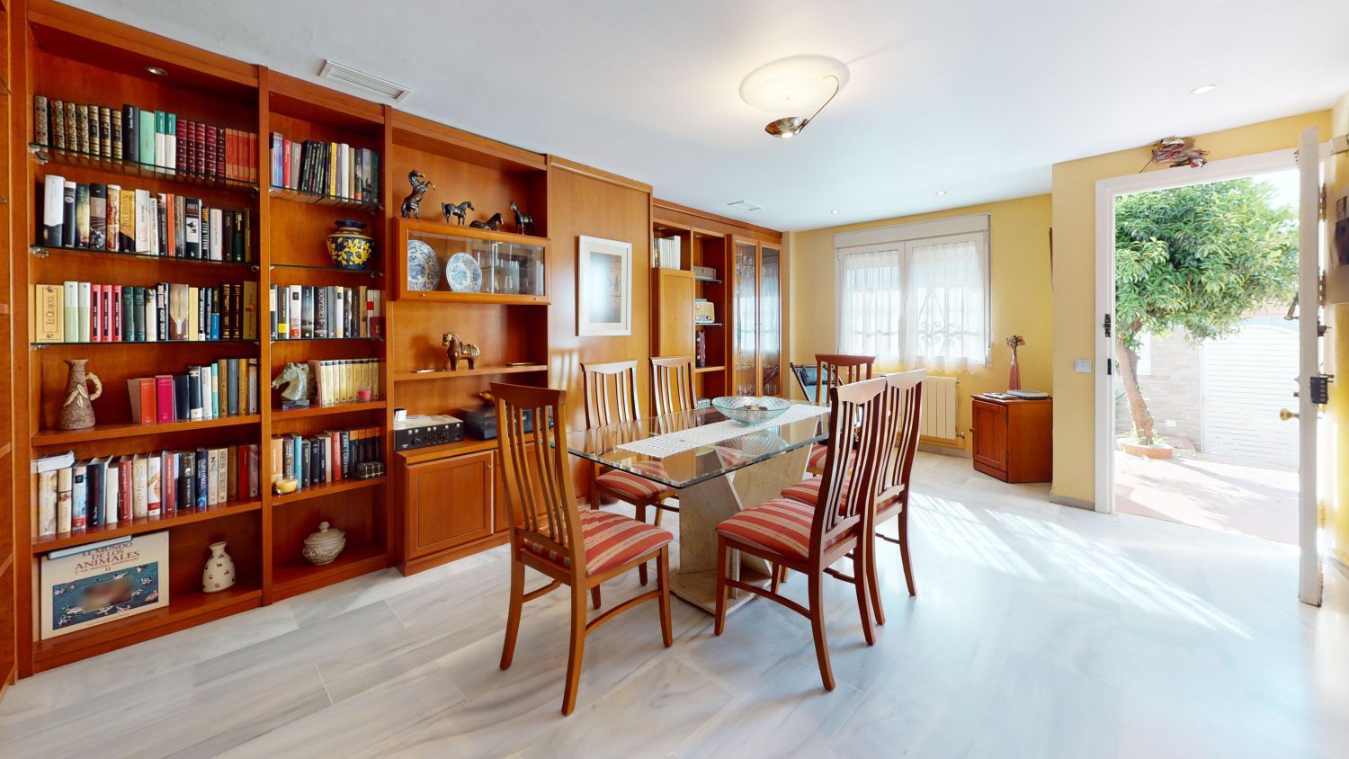 Dining room of House or chalet for sale in Mairena del Aljarafe  with Air Conditioner, Heating and Storage room
