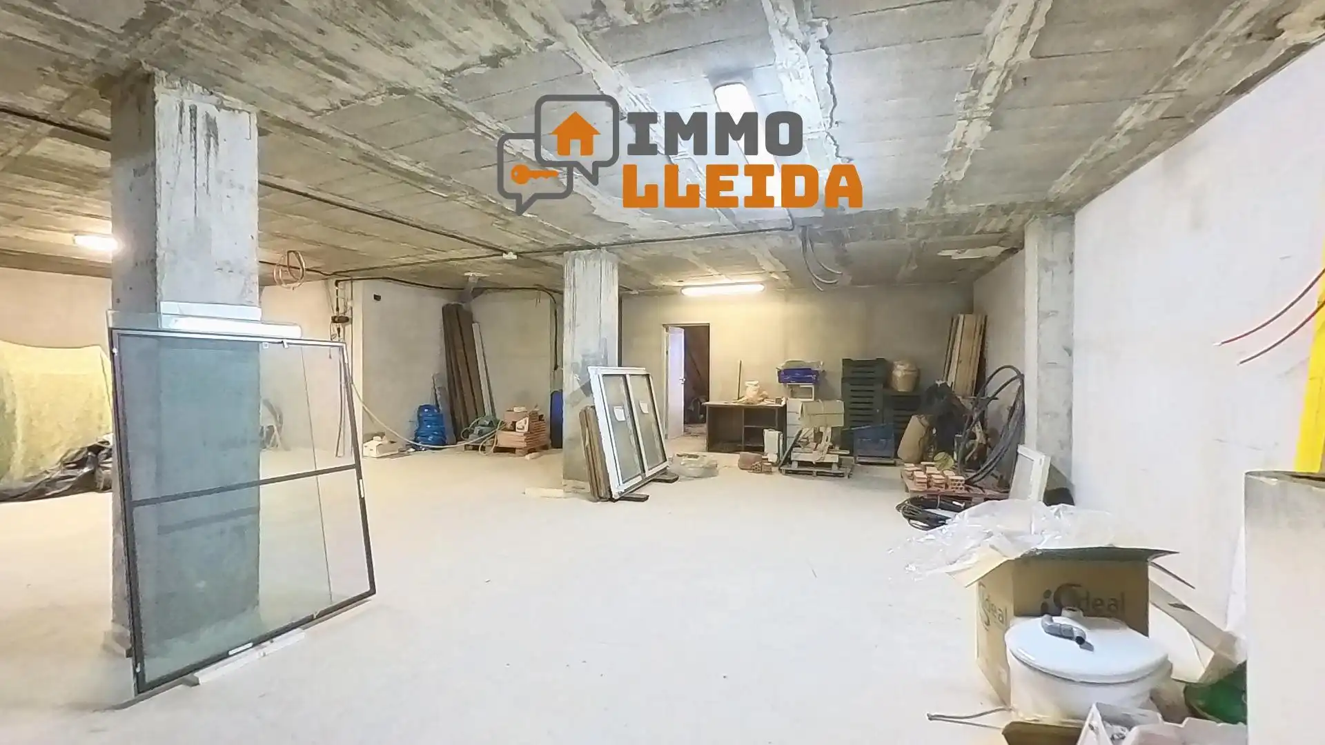 Local comercial en venda a Calle de les Franqueses 63, imagen 4