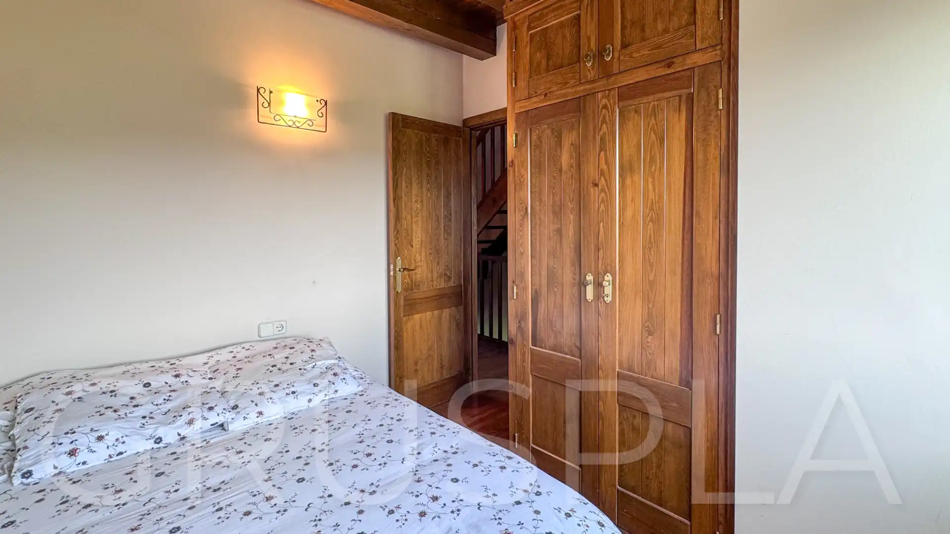 Schlafzimmer von Einfamilien-Reihenhaus zum Verkauf in Bellver de Cerdanya mit Heizung, Parkett und Gemeinschaftspool