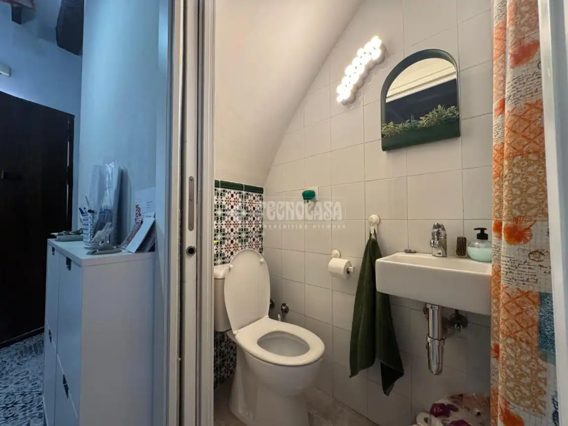 Casa aparellada en venda a Calle Jinetes, imagen 5